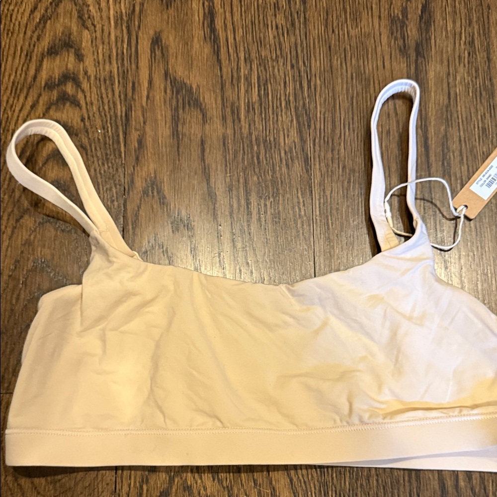 SKIMS Light Beige Bralette
